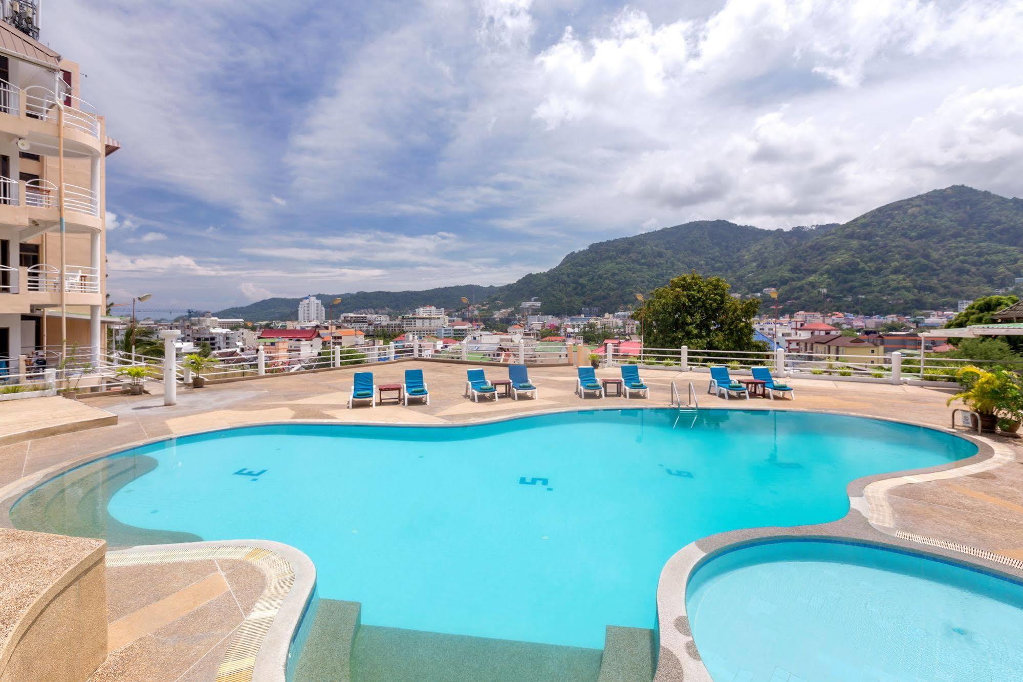 Royal Crown Hotel & Palm Spa Resort Patong Exterior foto