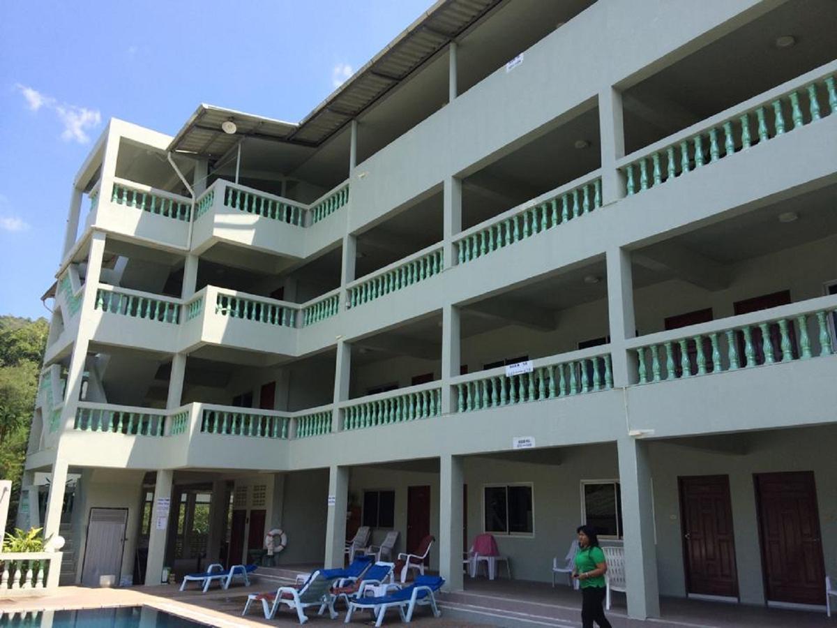 Royal Crown Hotel & Palm Spa Resort Patong Exterior foto