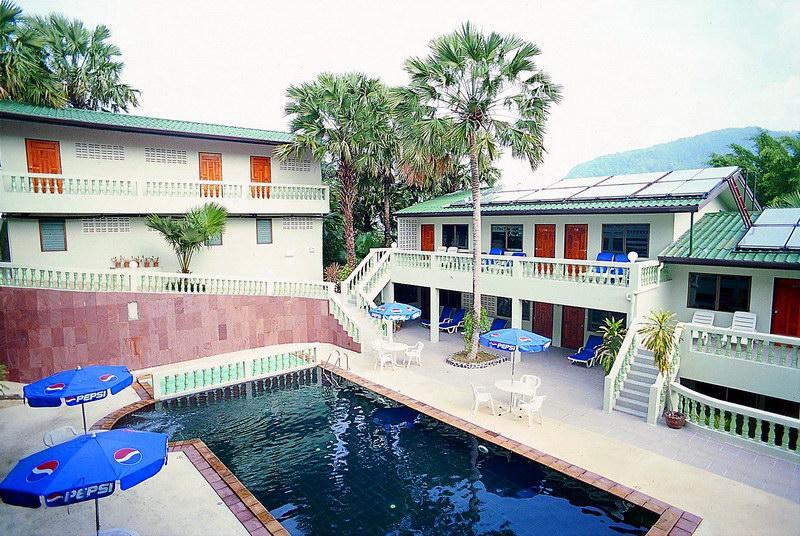 Royal Crown Hotel & Palm Spa Resort Patong Exterior foto