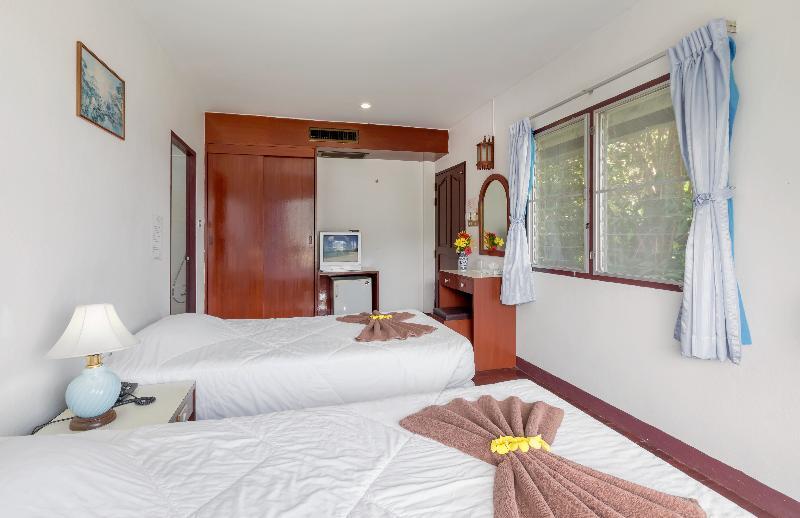 Royal Crown Hotel & Palm Spa Resort Patong Exterior foto